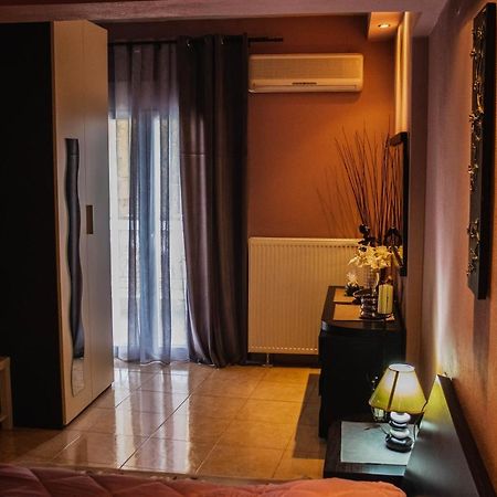 Bojana' S Luxury House Apartment Larissa Exterior foto
