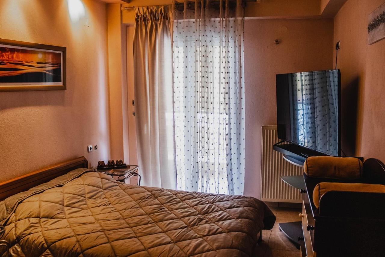 Bojana' S Luxury House Apartment Larissa Exterior foto